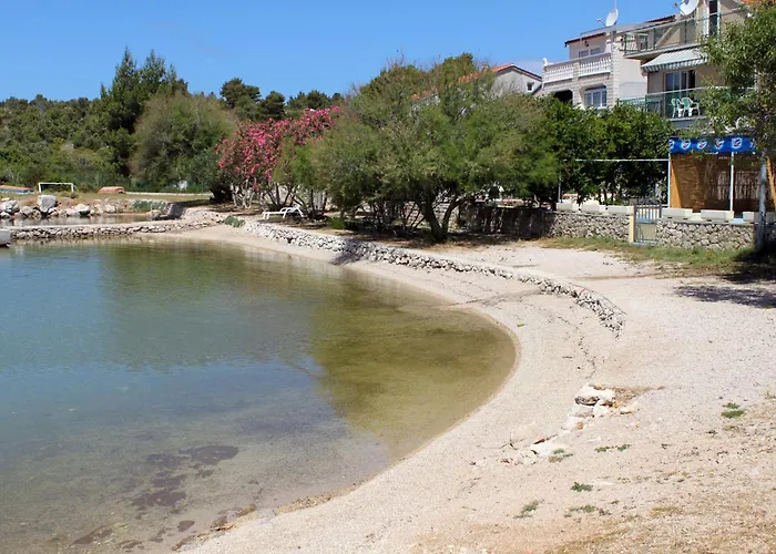 By The Sea Grebastica, - 23940 *